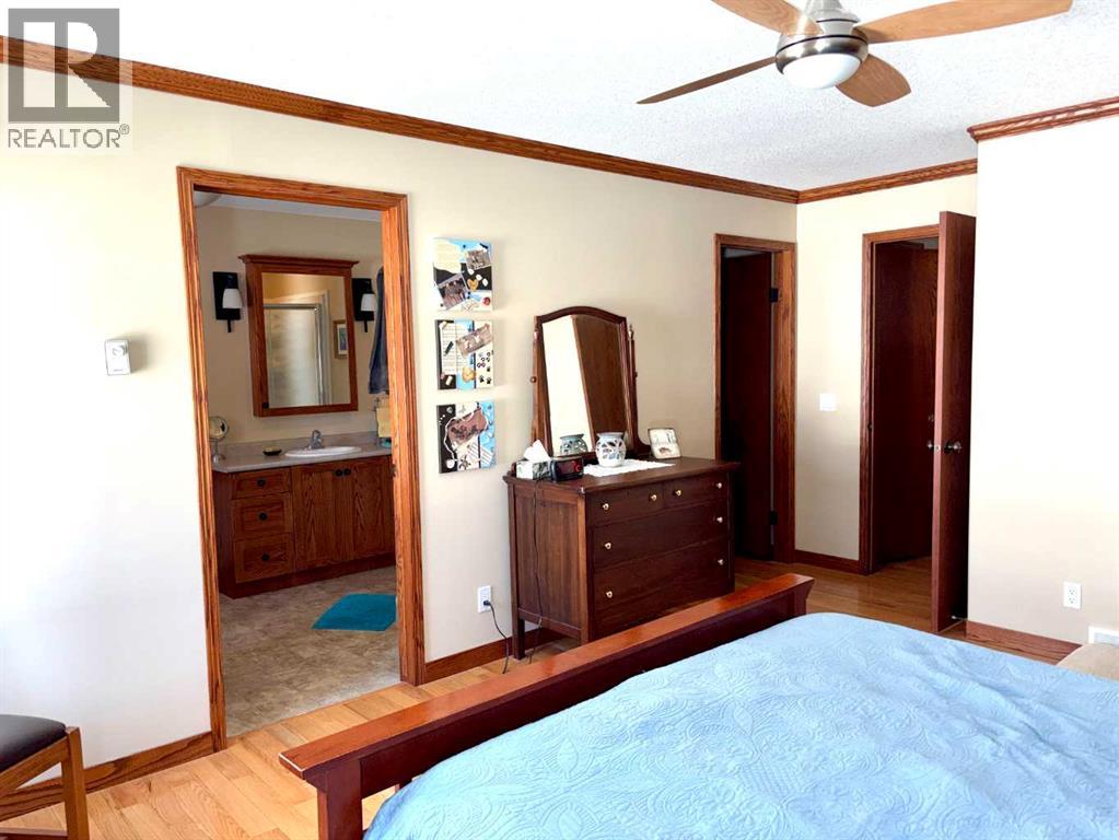 4721 52 Street, Innisfree, Alberta  T0B 2G0 - Photo 6 - A2301839