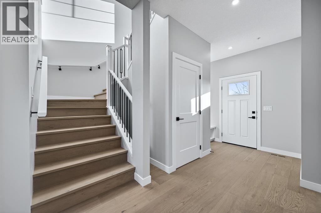 150 Prince Crescent, Rural Rocky View County, Alberta  T1X 3H8 - Photo 2 - A2274858