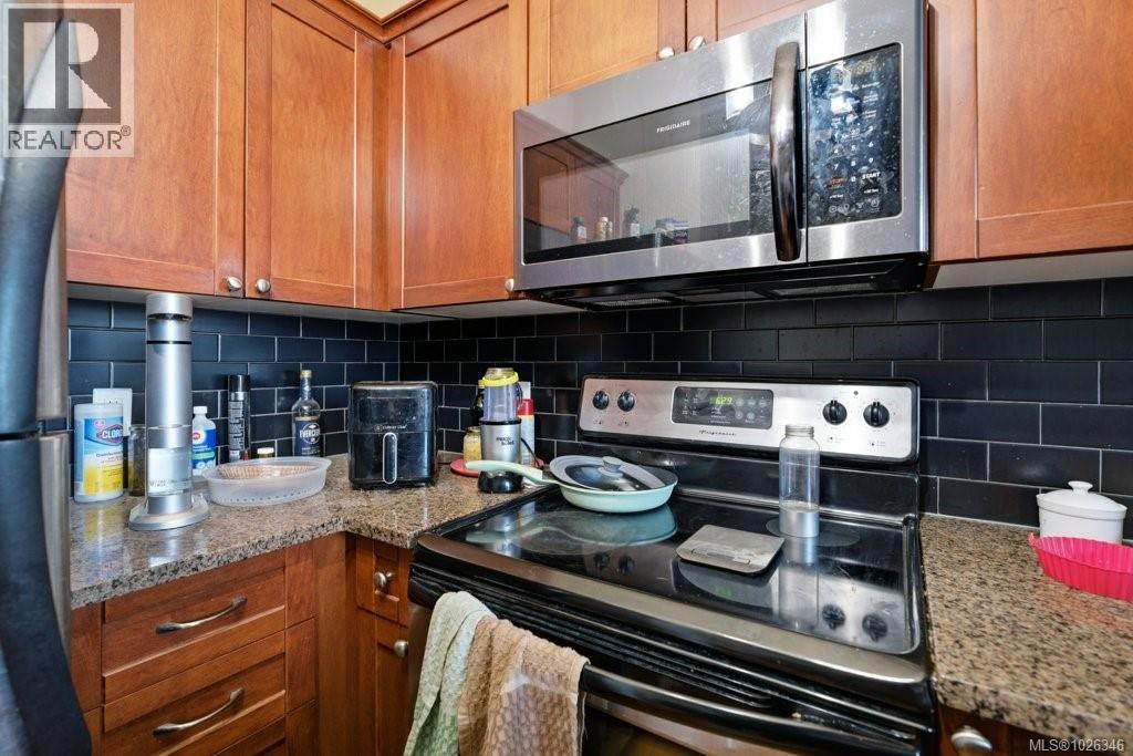 407 866 Goldstream Ave, Langford, British Columbia  V9B 2X9 - Photo 6 - 1026346