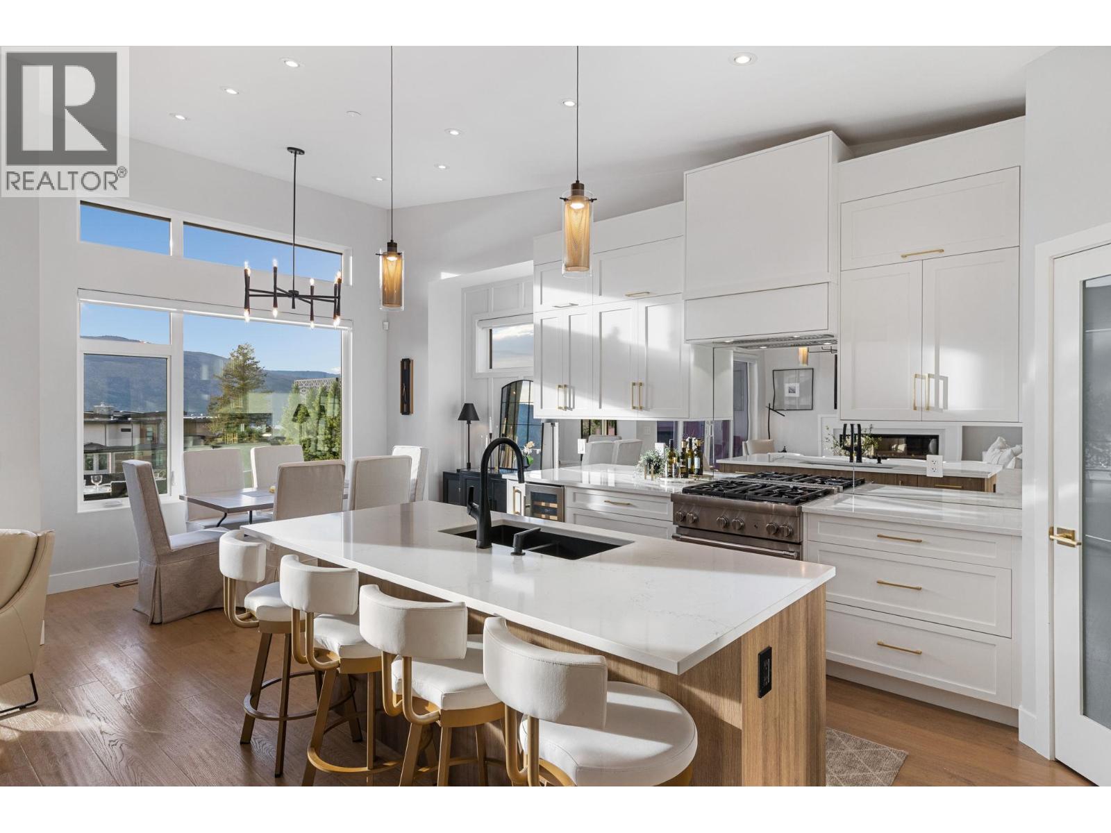 9776 Centrestone Crescent, Lake Country, British Columbia  V4V 0A5 - Photo 6 - 10383958