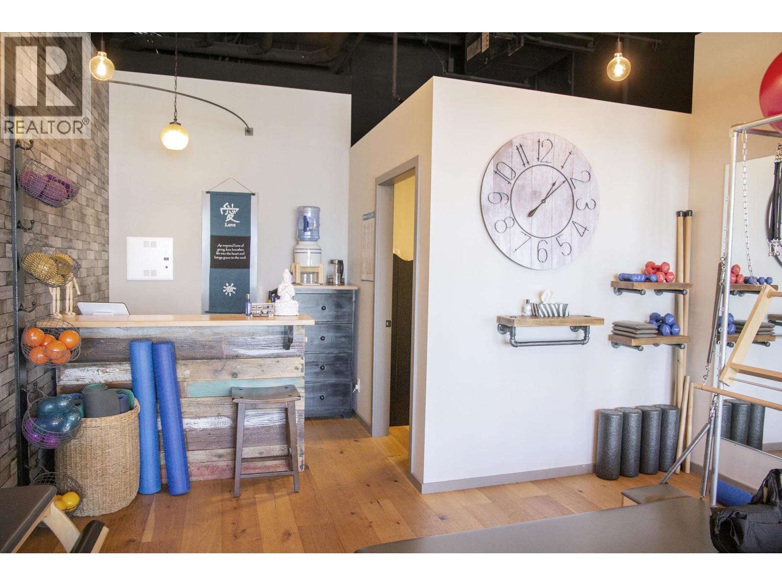 C105 5682 Wharf Avenue, Sechelt, British Columbia  V7Z 0J3 - Photo 9 - C8072919