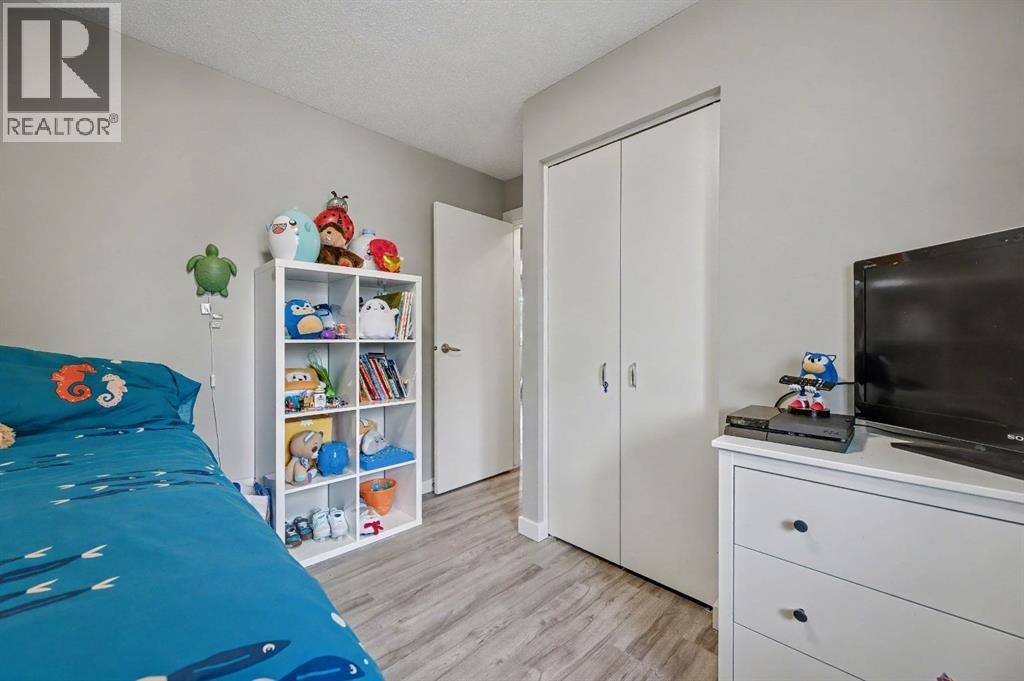 47 Sunhurst Court Se, Calgary, Alberta  T2X 1Y3 - Photo 23 - A2298974