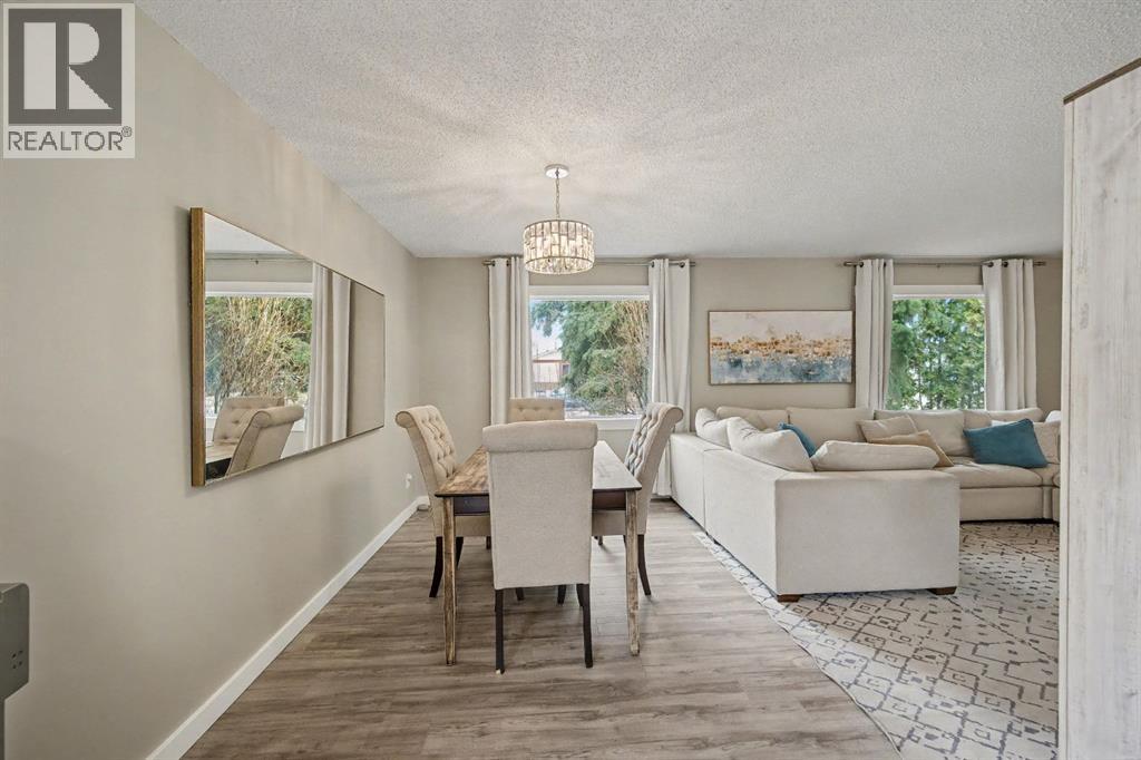 47 Sunhurst Court Se, Calgary, Alberta  T2X 1Y3 - Photo 7 - A2298974