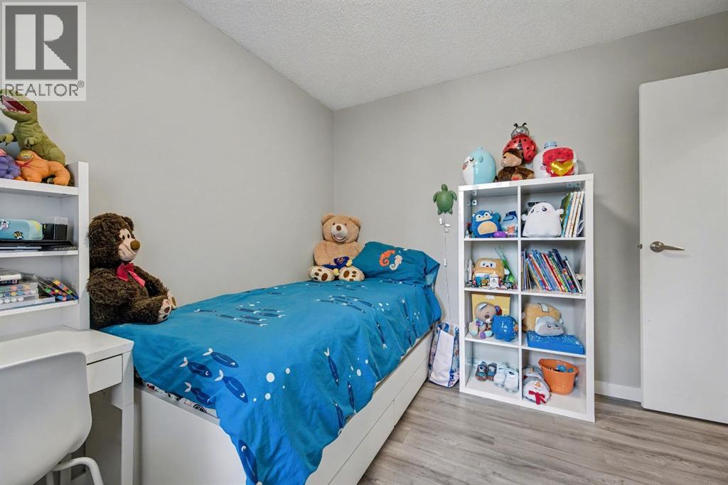 47 Sunhurst Court Se, Calgary, Alberta  T2X 1Y3 - Photo 22 - A2298974