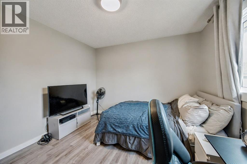 47 Sunhurst Court Se, Calgary, Alberta  T2X 1Y3 - Photo 16 - A2298974