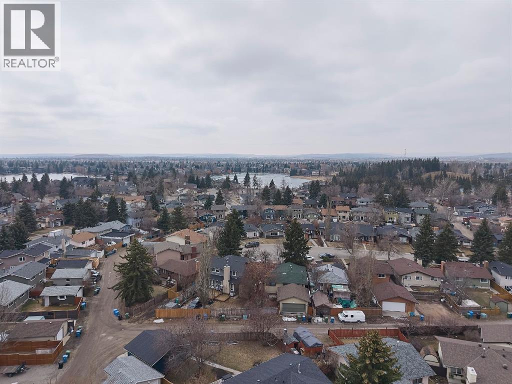 47 Sunhurst Court Se, Calgary, Alberta  T2X 1Y3 - Photo 27 - A2298974