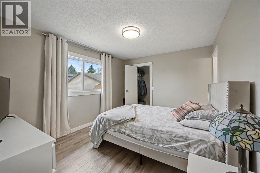 47 Sunhurst Court Se, Calgary, Alberta  T2X 1Y3 - Photo 17 - A2298974