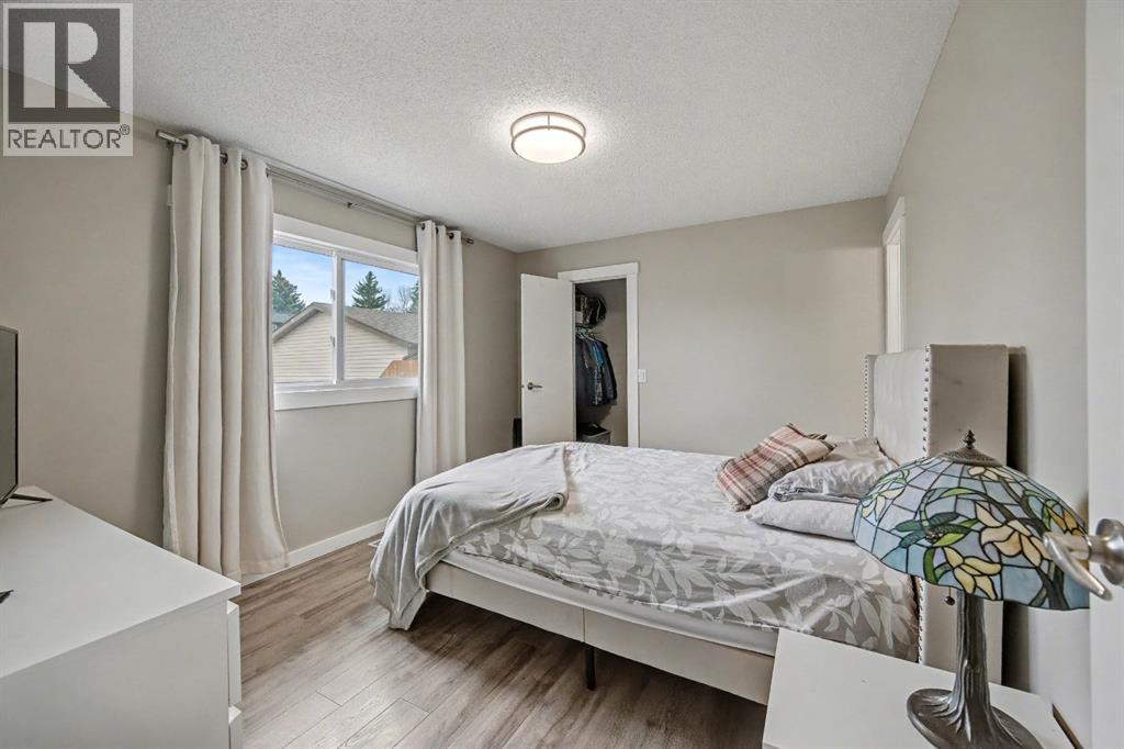 47 Sunhurst Court Se, Calgary, Alberta  T2X 1Y3 - Photo 13 - A2298974