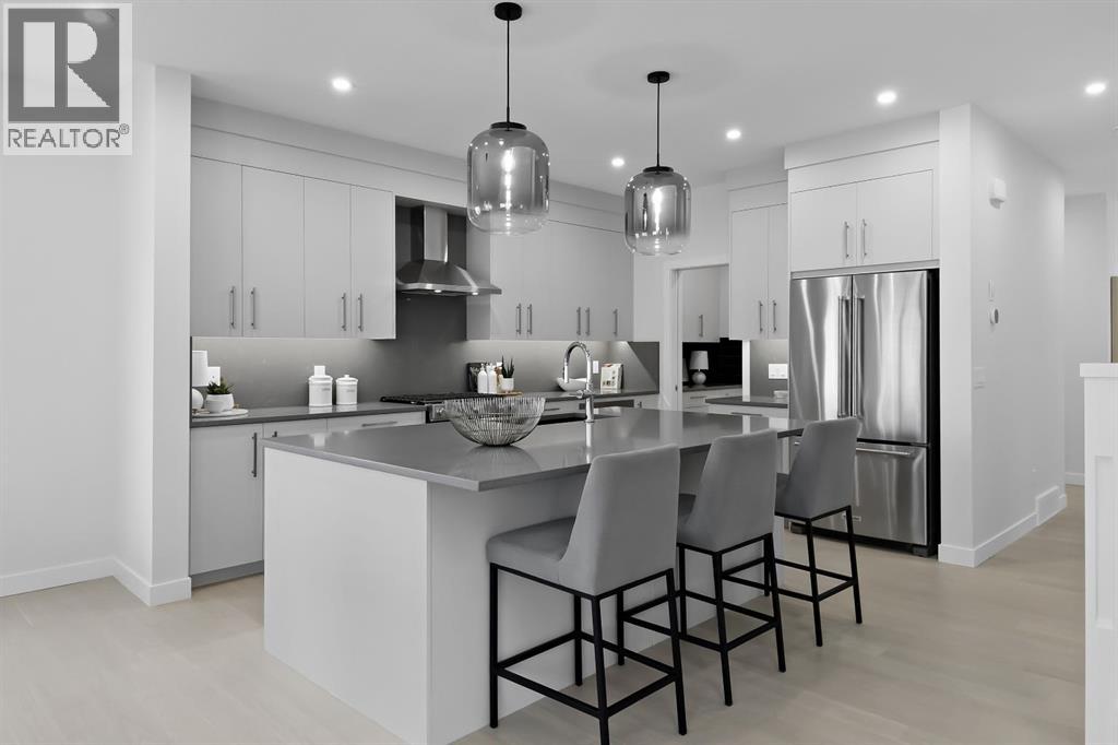 58 Westland Park Sw, Calgary, Alberta  T3H 0W1 - Photo 11 - A2302129