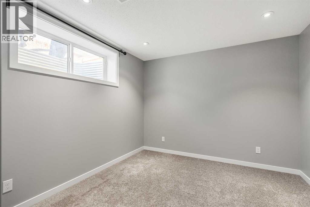 6 Kingsbury Close SE, Airdrie, Alberta  T4A 0R3 - Photo 32 - A2302204