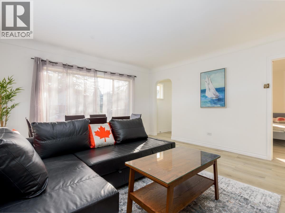 5231 Culloden Street, Vancouver, British Columbia  V5W 3R5 - Photo 3 - R3112987