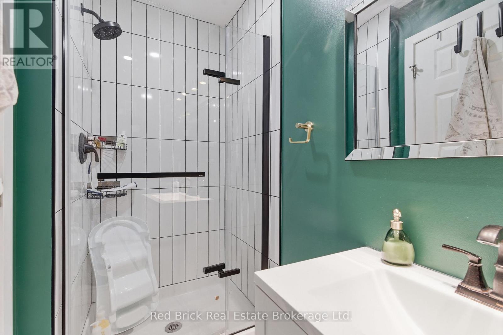 35 Inkerman Street, Guelph, Ontario  N1H 3C6 - Photo 16 - X13015030