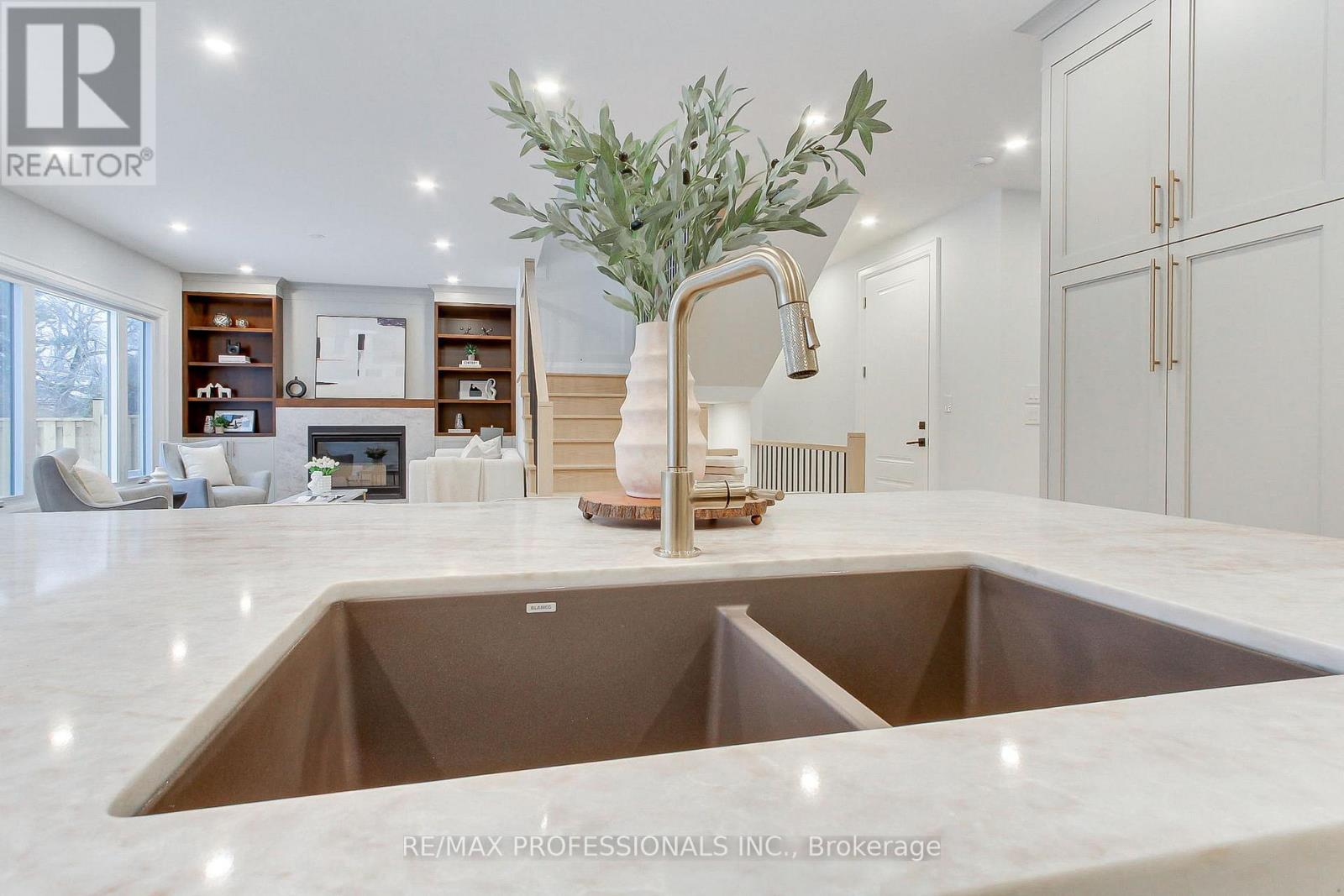 432 Smith Avenue, Burlington, Ontario  L7R 2V1 - Photo 22 - W13015008