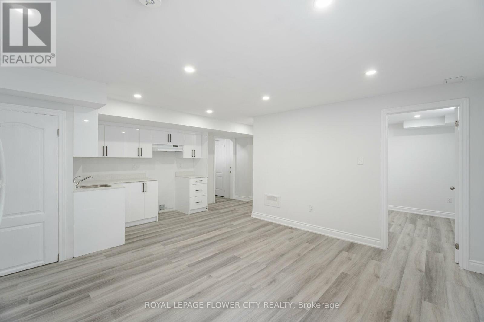 36 Icon Street S, Brampton, Ontario  L6E 4E5 - Photo 38 - W13015034