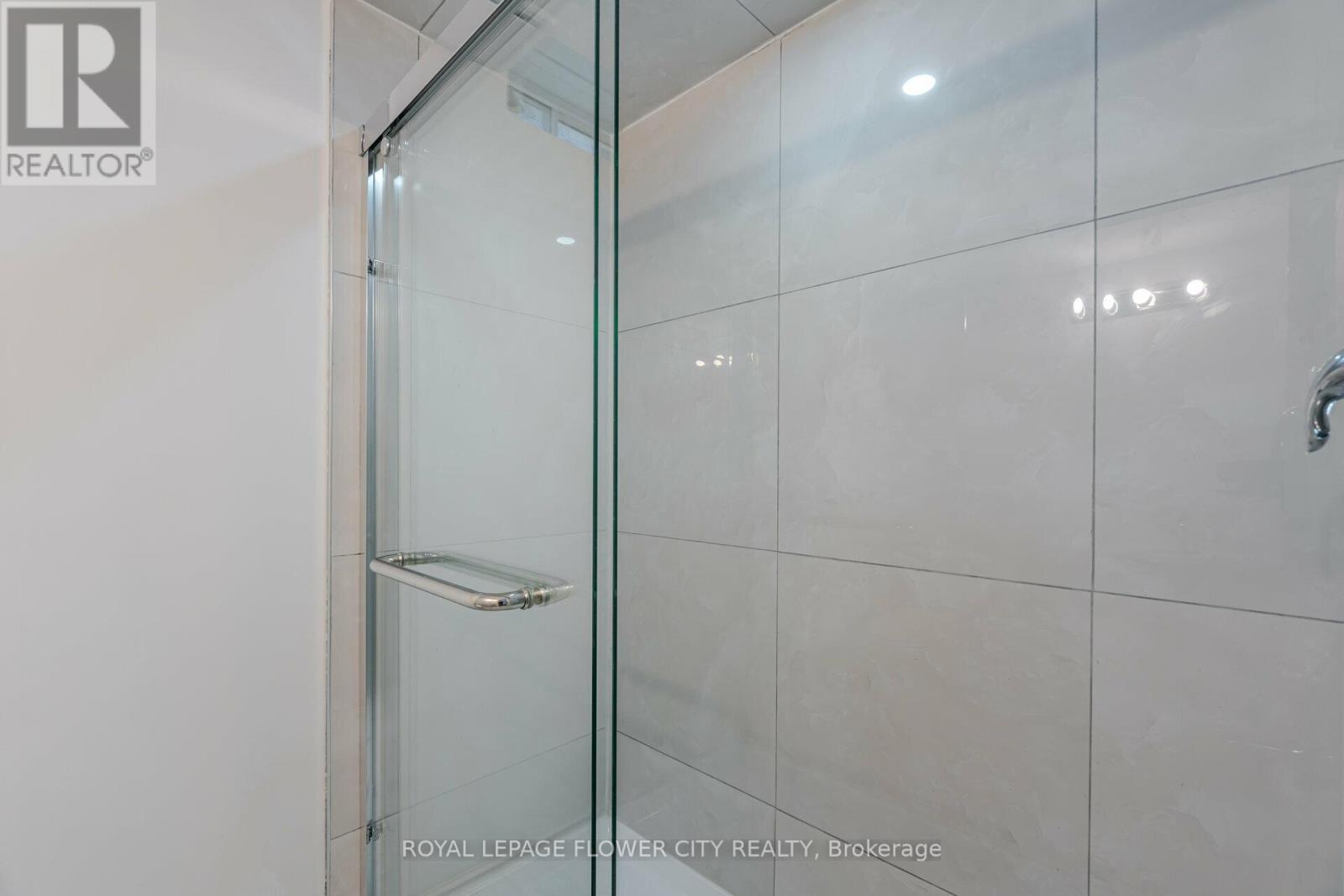 36 Icon Street S, Brampton, Ontario  L6E 4E5 - Photo 45 - W13015034