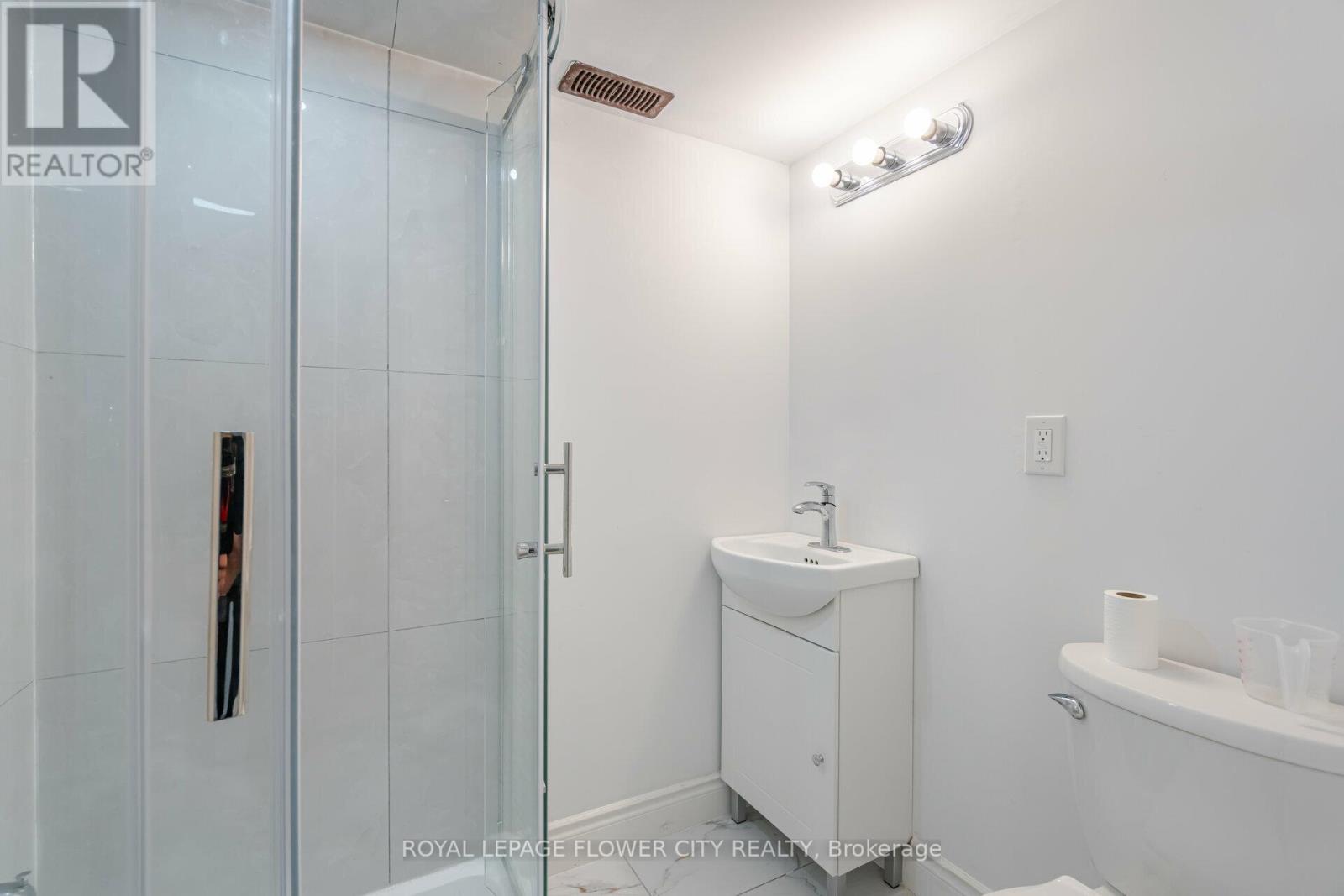 36 Icon Street S, Brampton, Ontario  L6E 4E5 - Photo 46 - W13015034