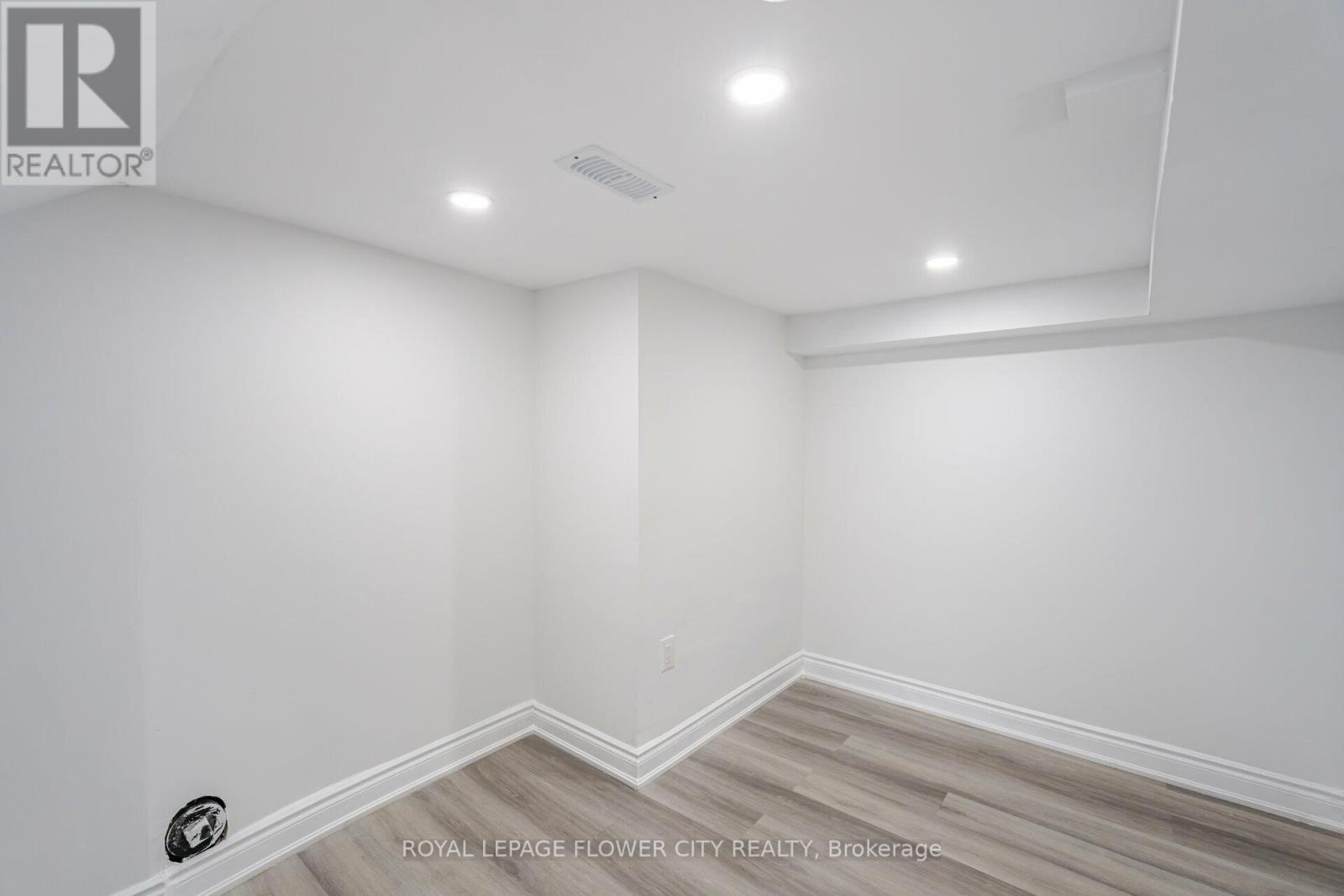 36 Icon Street S, Brampton, Ontario  L6E 4E5 - Photo 47 - W13015034