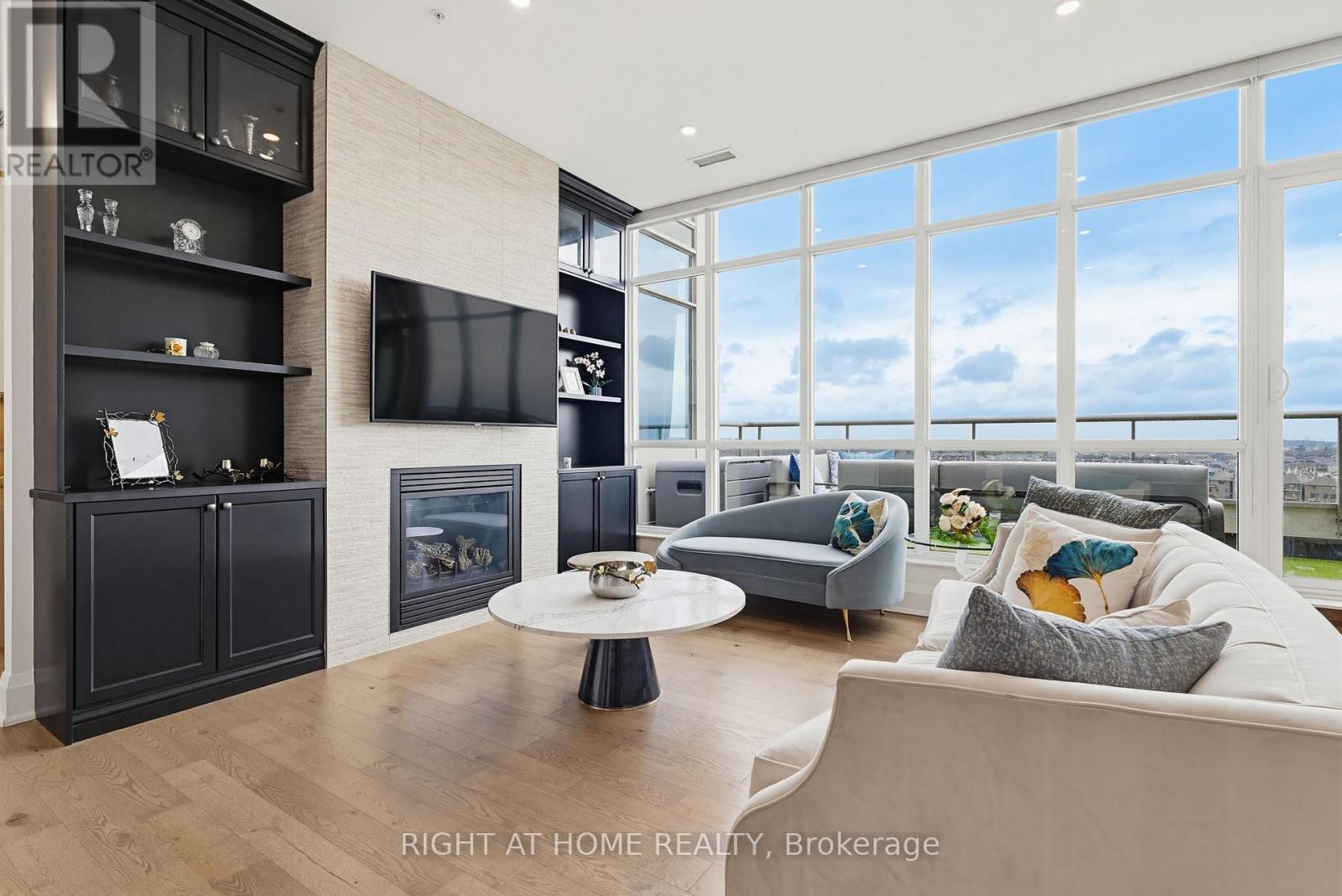 Ph08 - 2480 Prince Michael Drive, Oakville, Ontario  L6H 0H1 - Photo 14 - W13015038