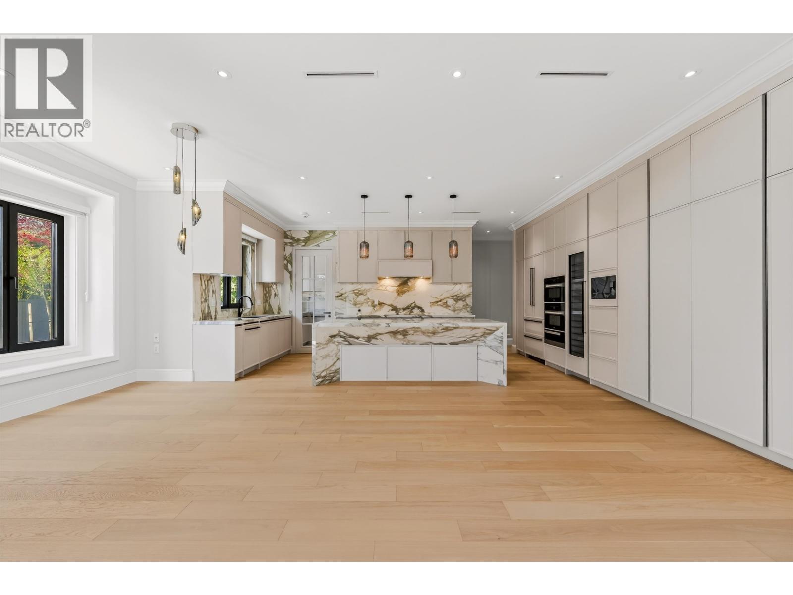 9591 Woodwards Place, Richmond, British Columbia  V7E 1H5 - Photo 10 - R3112816