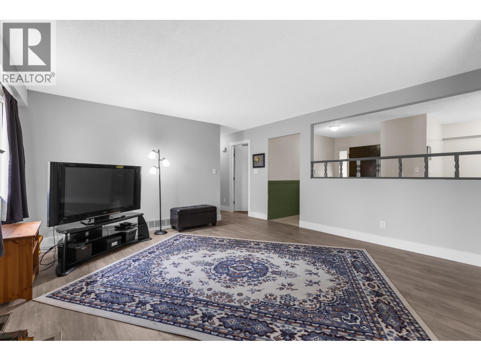 1507 Elinor Crescent, Port Coquitlam, British Columbia  V3C 2Y3 - Photo 9 - R3112758