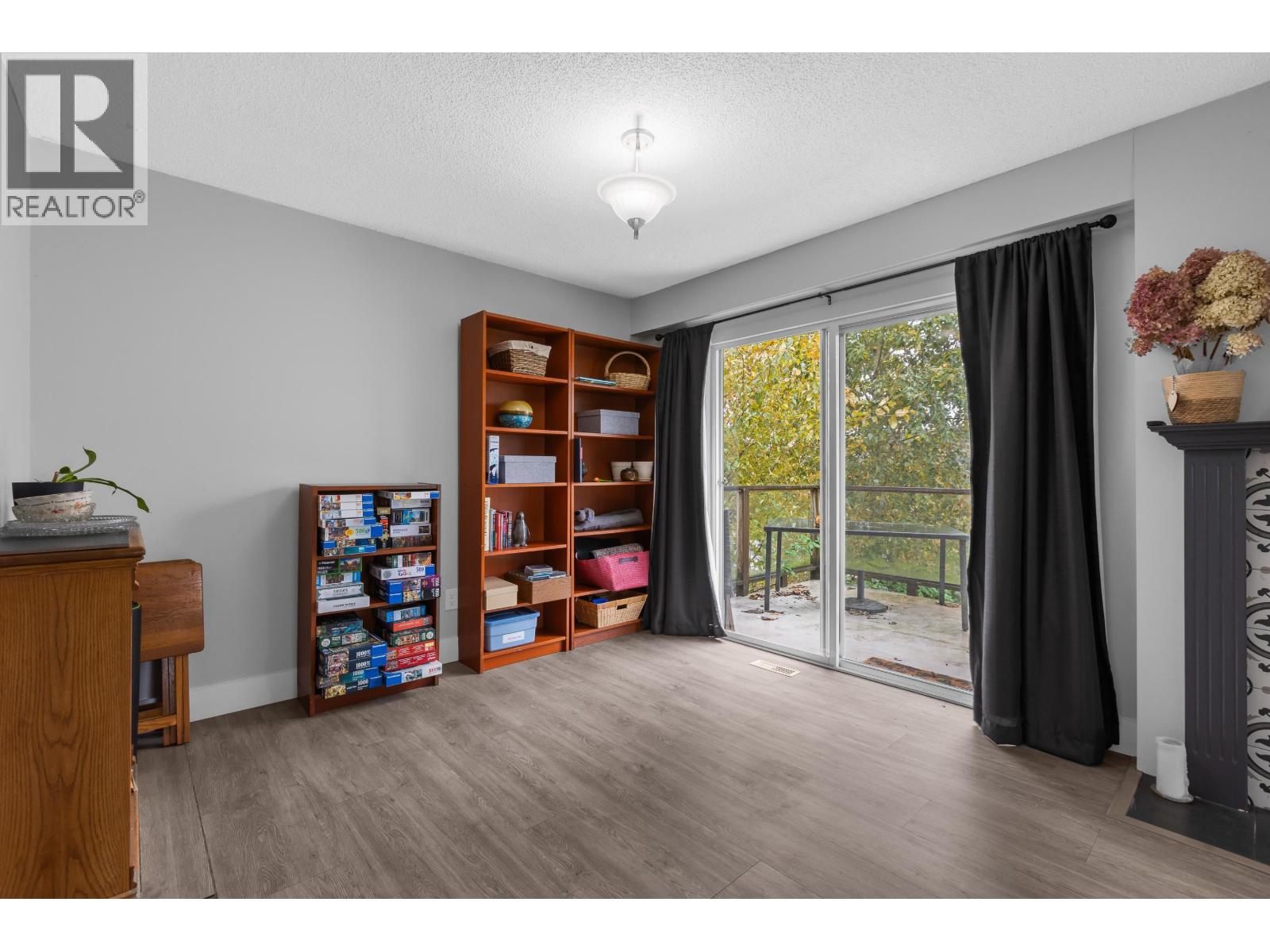 1507 Elinor Crescent, Port Coquitlam, British Columbia  V3C 2Y3 - Photo 13 - R3112758