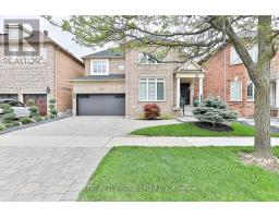 18 BERRINGER STREET, Richmond Hill, Ontario