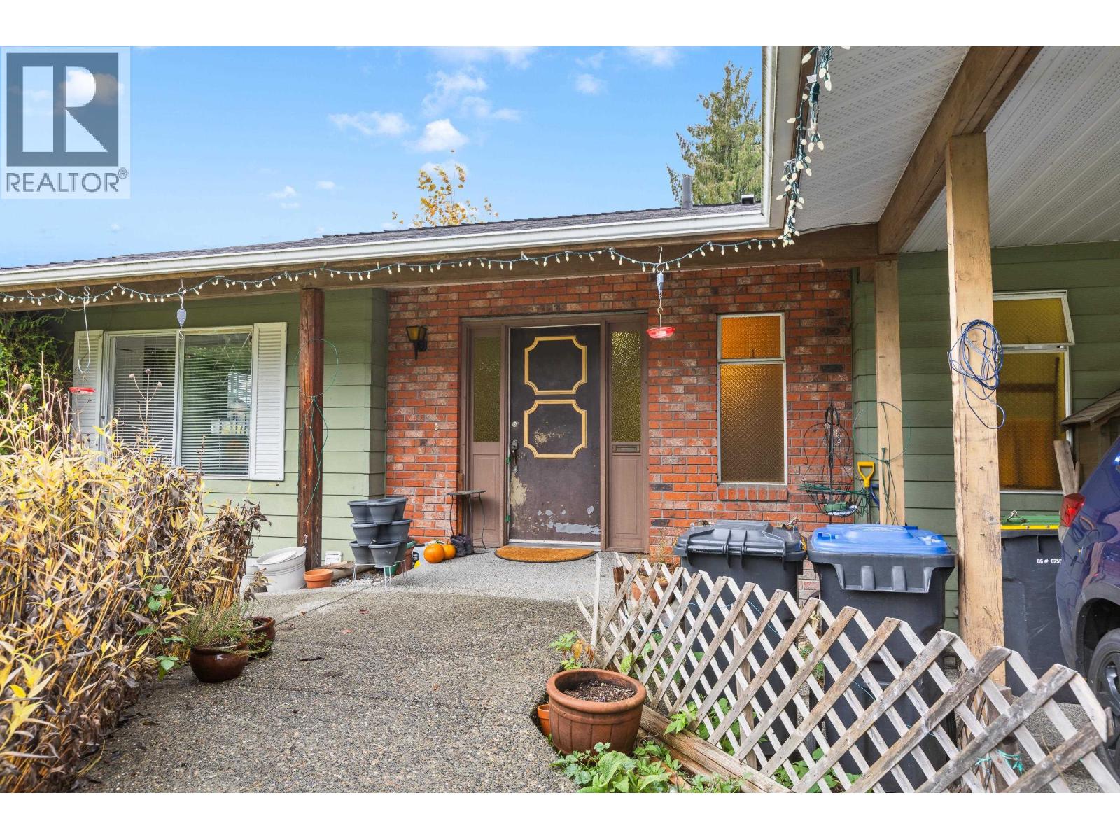 1507 Elinor Crescent, Port Coquitlam, British Columbia  V3C 2Y3 - Photo 5 - R3112758