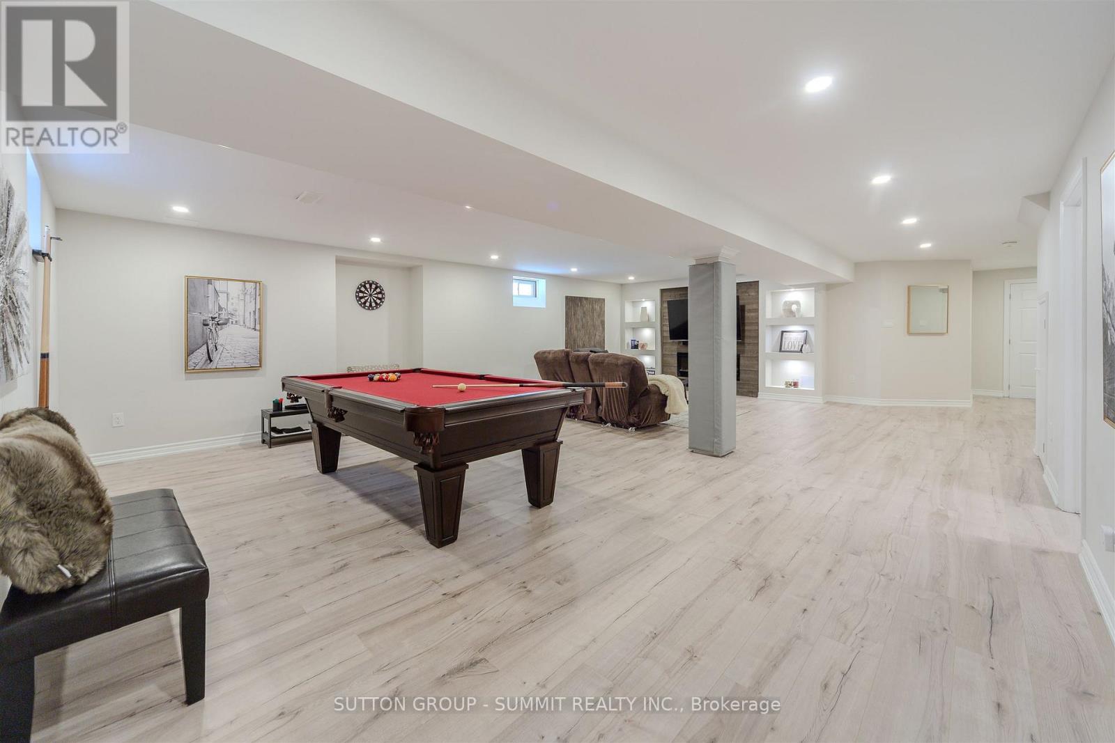 1104 Ambercroft Lane, Oakville, Ontario  L6M 1Z2 - Photo 38 - W12780256