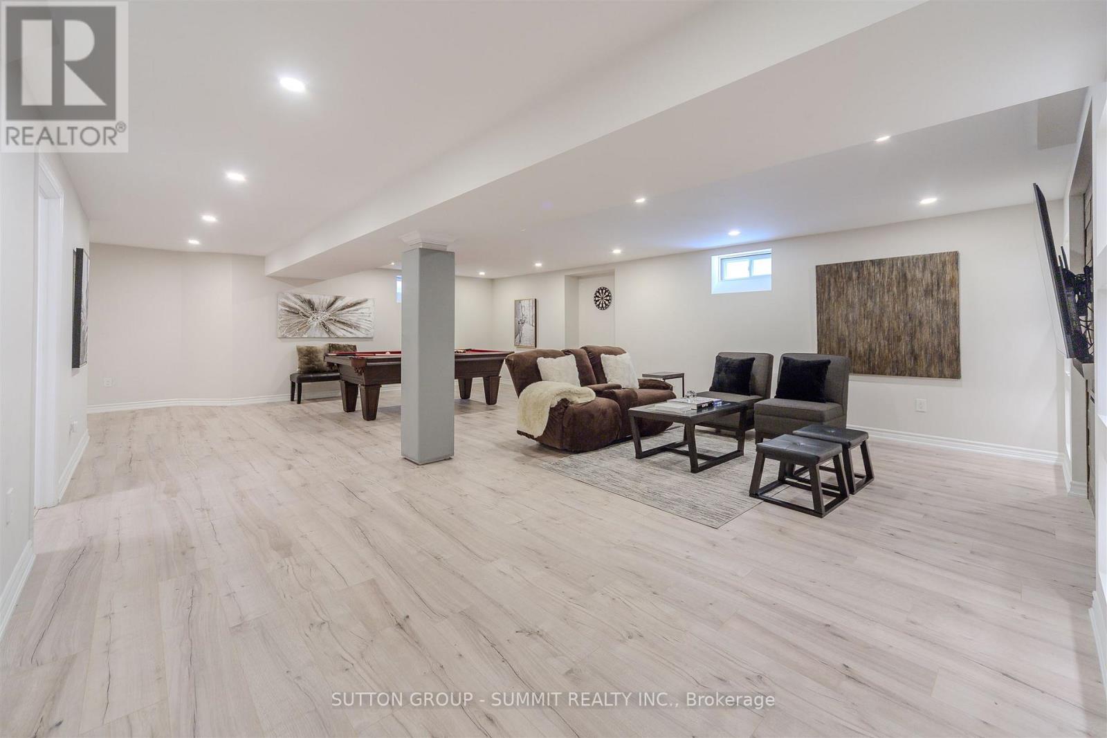 1104 Ambercroft Lane, Oakville, Ontario  L6M 1Z2 - Photo 40 - W12780256