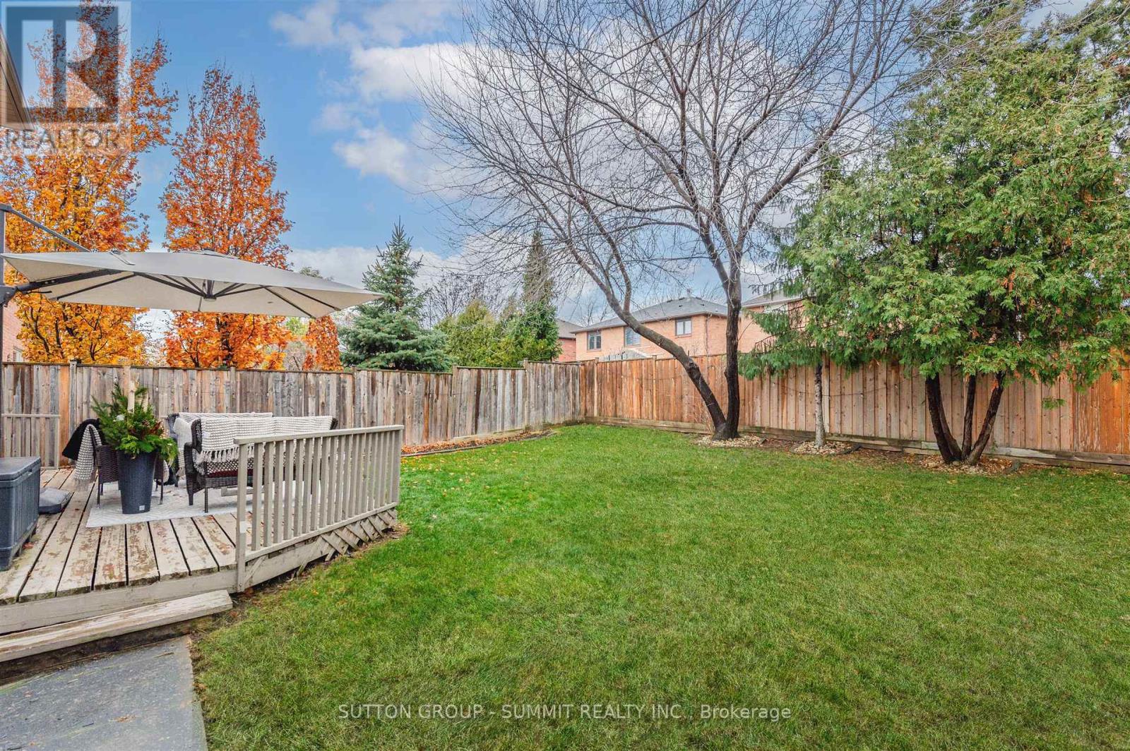 1104 Ambercroft Lane, Oakville, Ontario  L6M 1Z2 - Photo 45 - W12780256