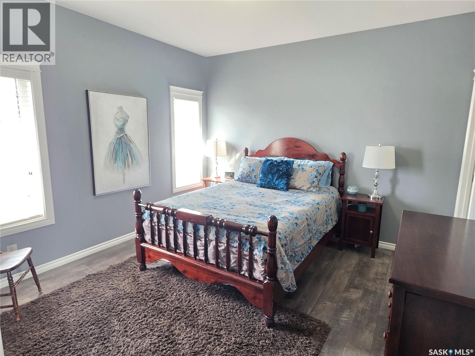 601 Selkirk Street, Outlook, Saskatchewan  S0L 2N0 - Photo 8 - SK033277