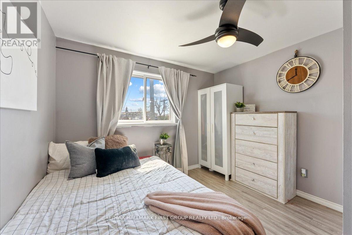 398 Dean Avenue, Oshawa (Central), Ontario  L1H 3E2 - Photo 12 - E13015114