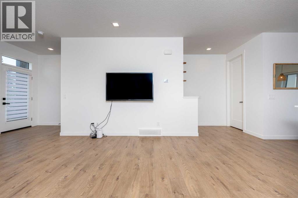 408 Greenbriar Common Nw, Calgary, Alberta  T3B 6J3 - Photo 16 - A2283938