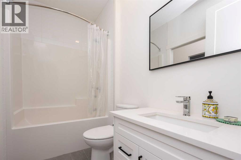 408 Greenbriar Common Nw, Calgary, Alberta  T3B 6J3 - Photo 29 - A2283938