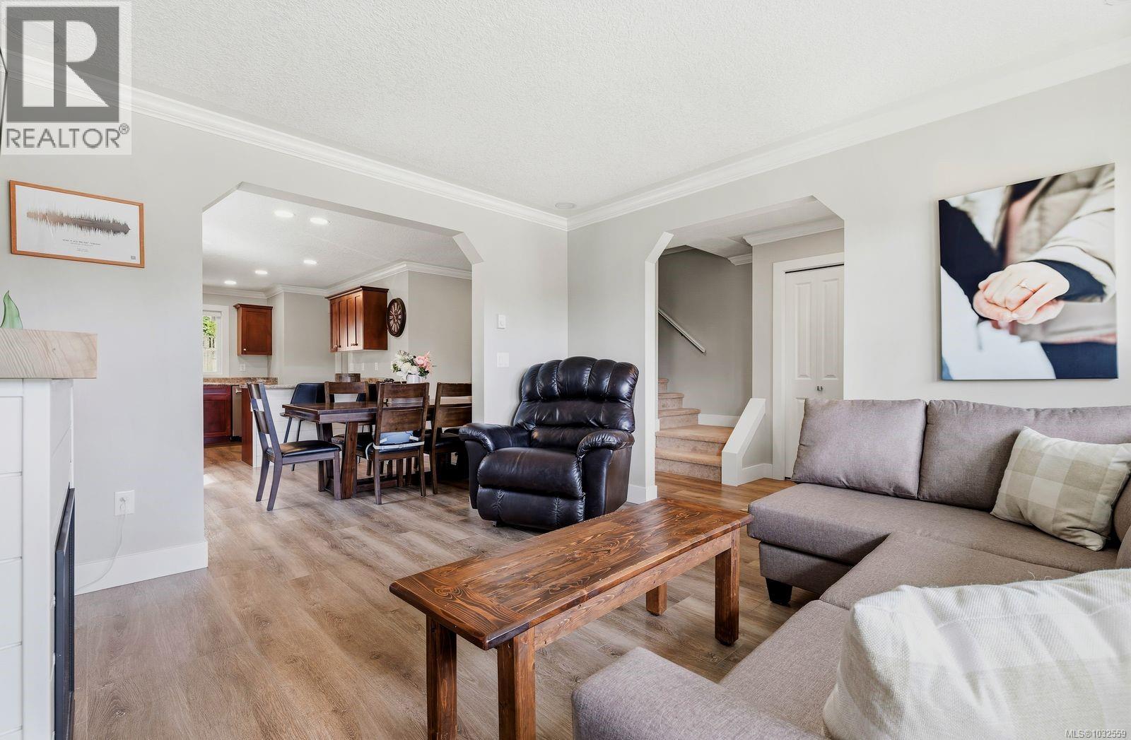 261 Applegreen Ave, Nanaimo, British Columbia  V9R 0A6 - Photo 6 - 1032559