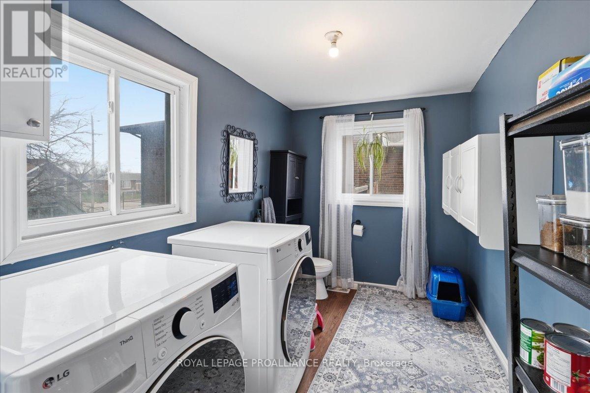 209 Dundas Street E, Quinte West, Ontario  K8V 1M1 - Photo 10 - X13015042