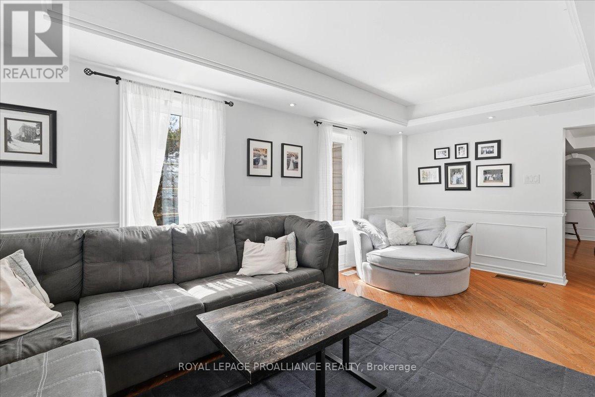 209 Dundas Street E, Quinte West, Ontario  K8V 1M1 - Photo 13 - X13015042