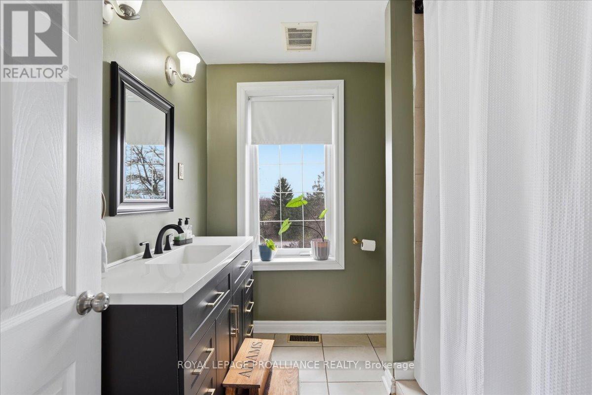 209 Dundas Street E, Quinte West, Ontario  K8V 1M1 - Photo 18 - X13015042