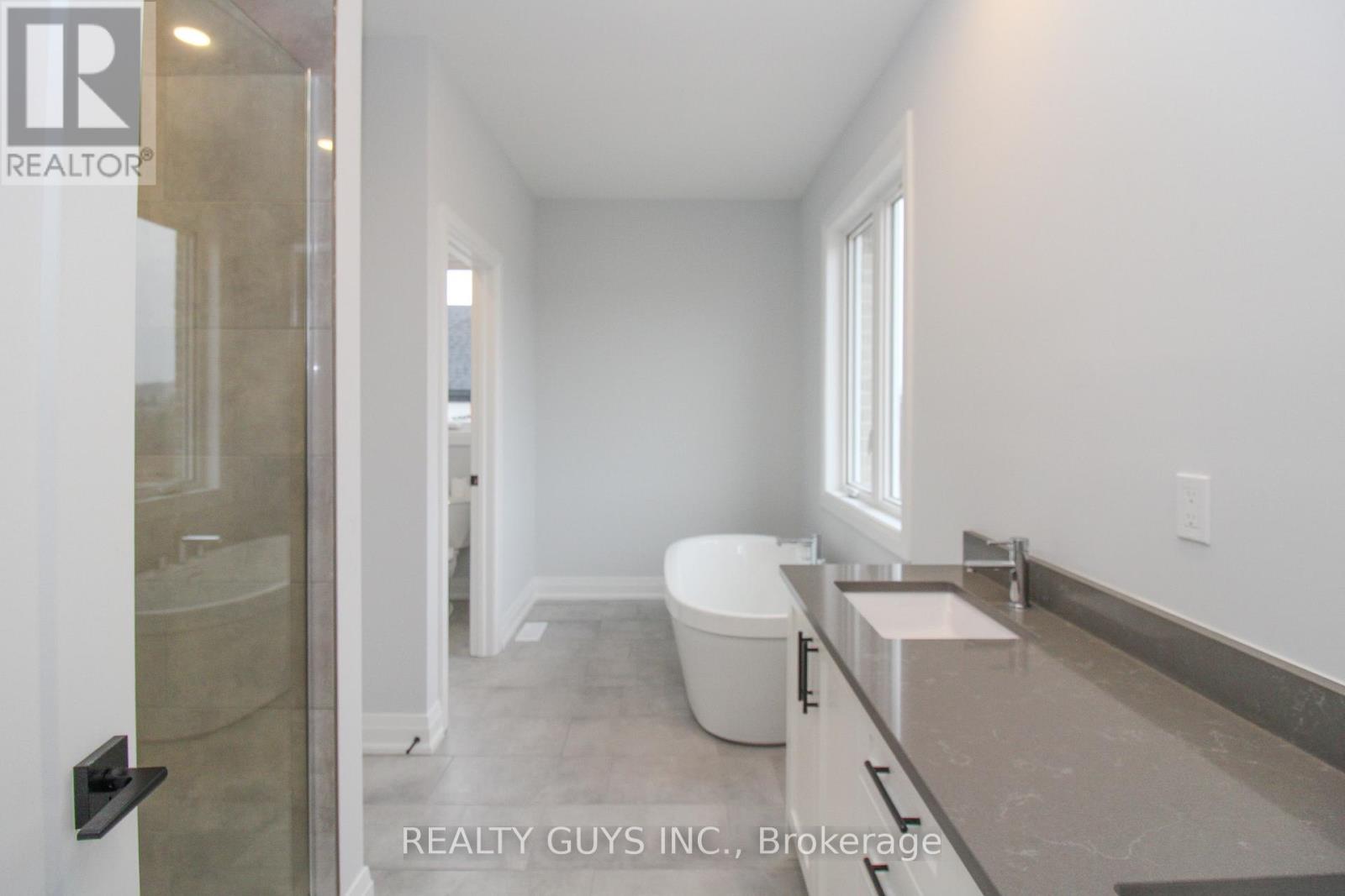 2418 Gwendolyn Court, Cavan Monaghan, Ontario  L0A 1C0 - Photo 26 - X13015090