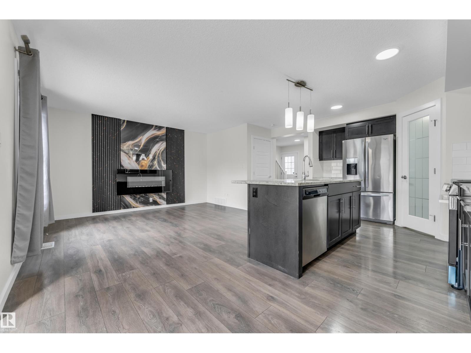 4416 6 St NW, Edmonton, Alberta  T6T 0Z8 - Photo 6 - E4482430