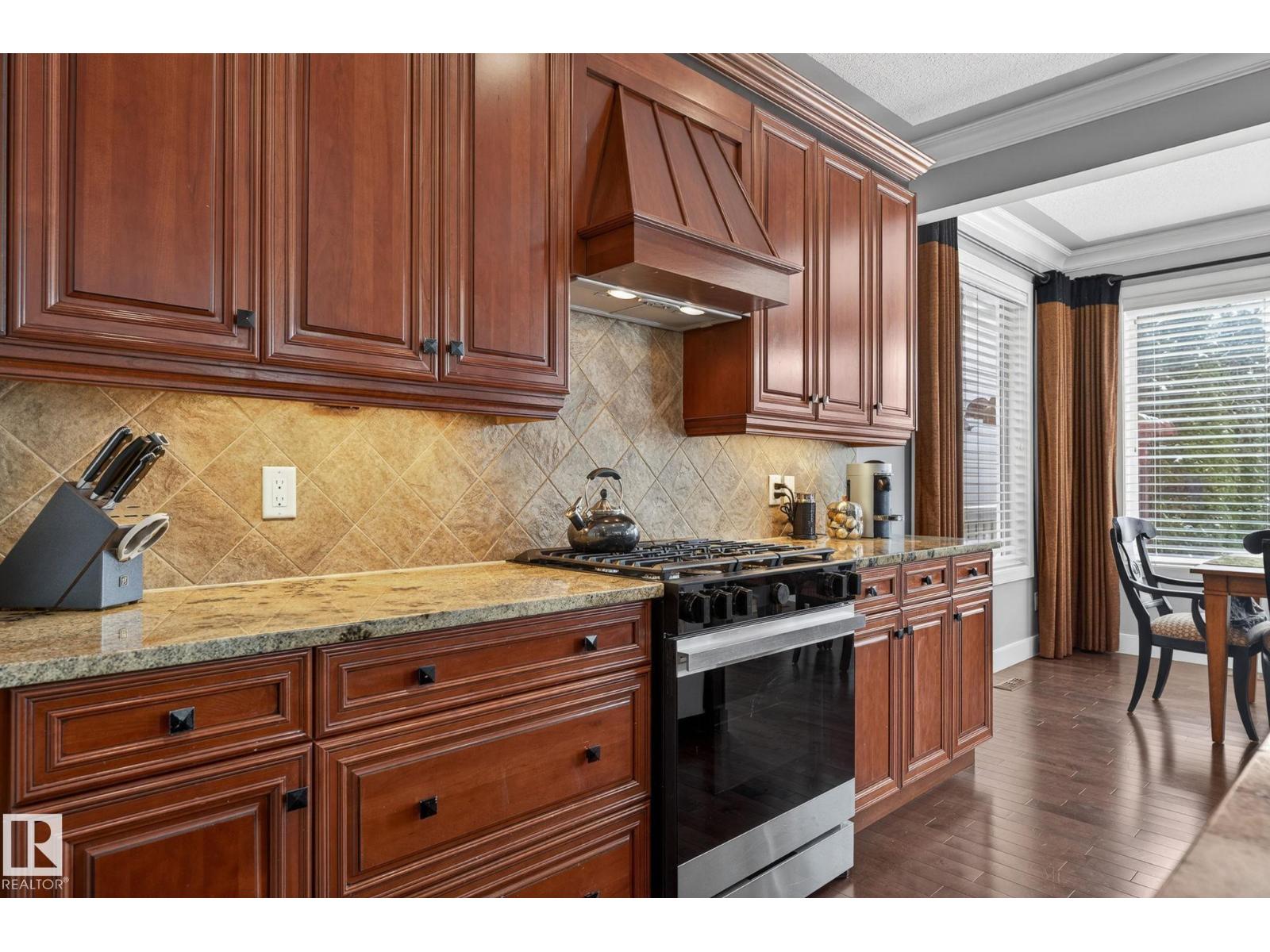 20719 51 Av Nw, Edmonton, Alberta  T6M 3A1 - Photo 11 - E4482972