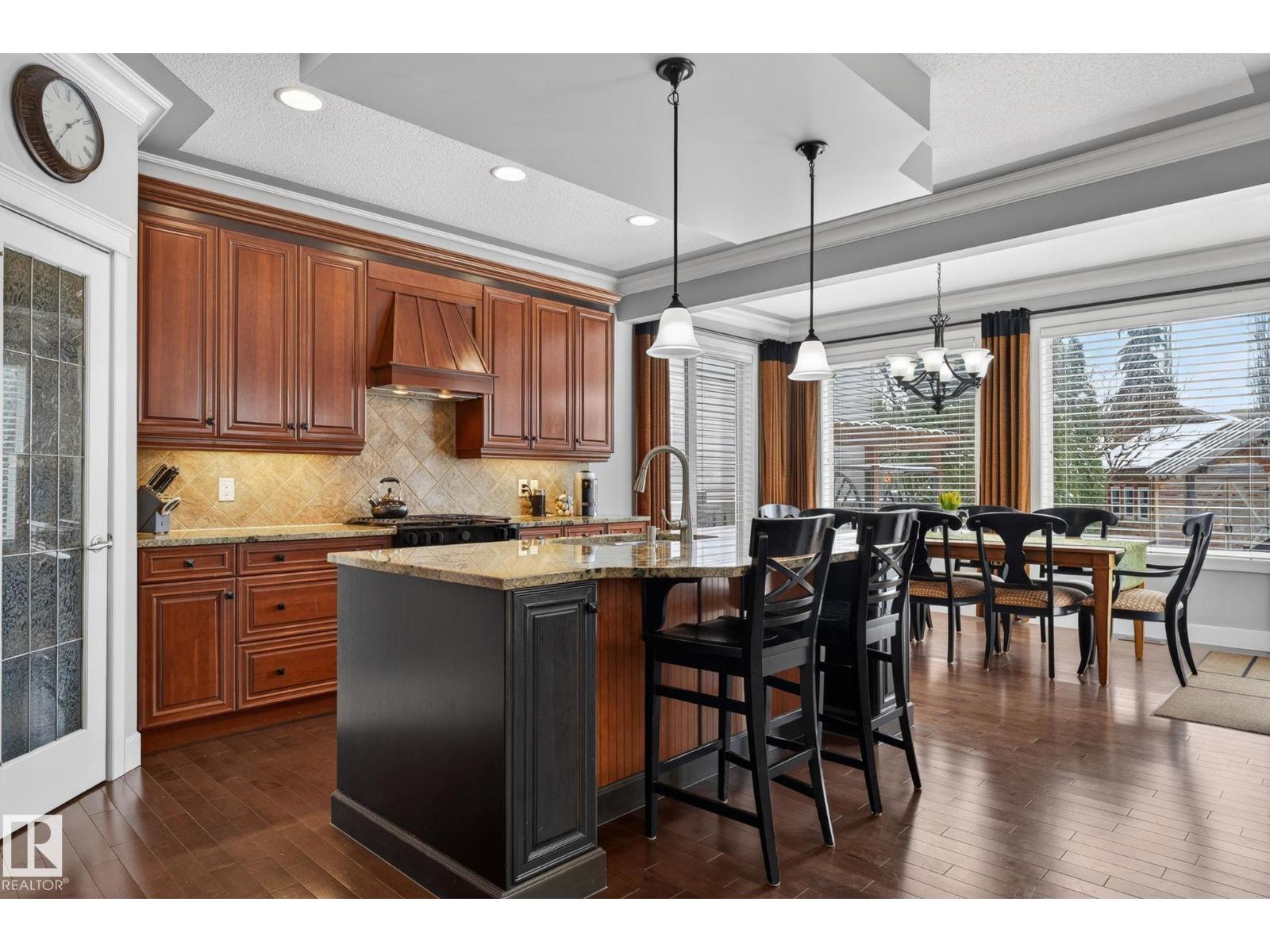 20719 51 Av Nw, Edmonton, Alberta  T6M 3A1 - Photo 3 - E4482972