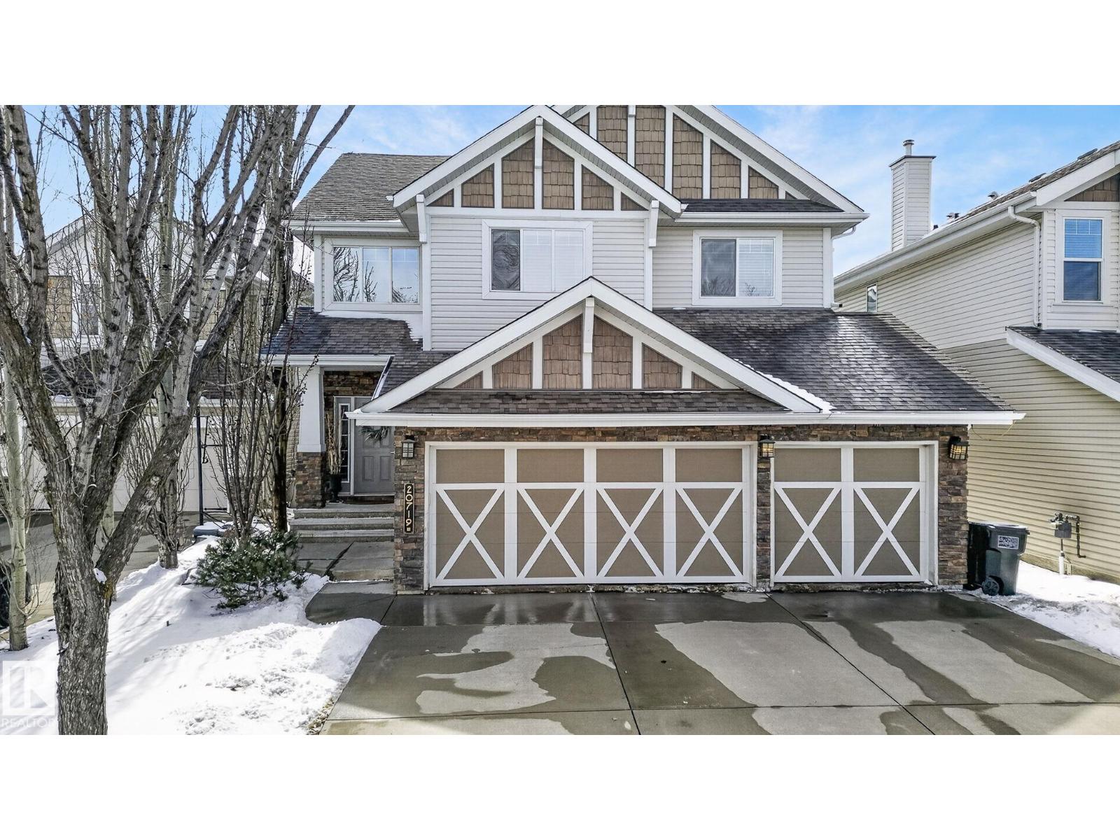 20719 51 AV NW, edmonton, Alberta