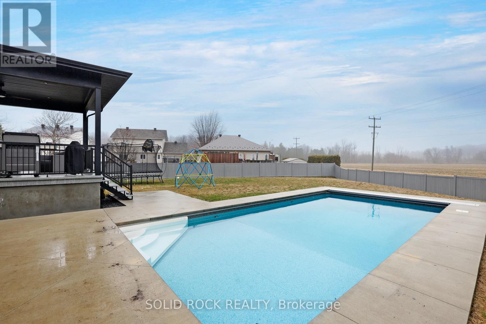 216 Filion Street, Russell, Ontario  K0A 1W0 - Photo 45 - X13015098