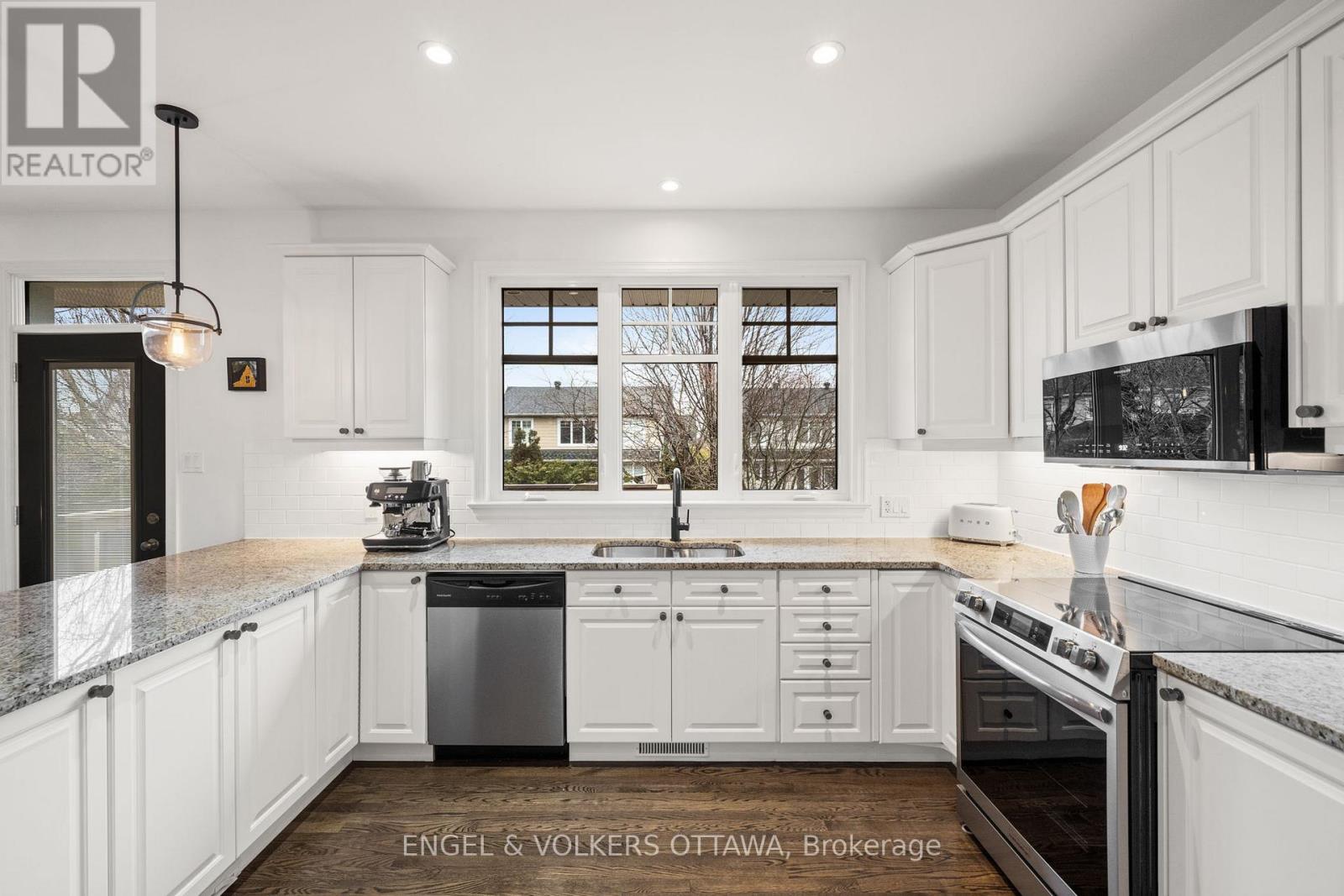 566 Erinwoods Circle, Ottawa, Ontario  K2J 5M8 - Photo 11 - X13015132