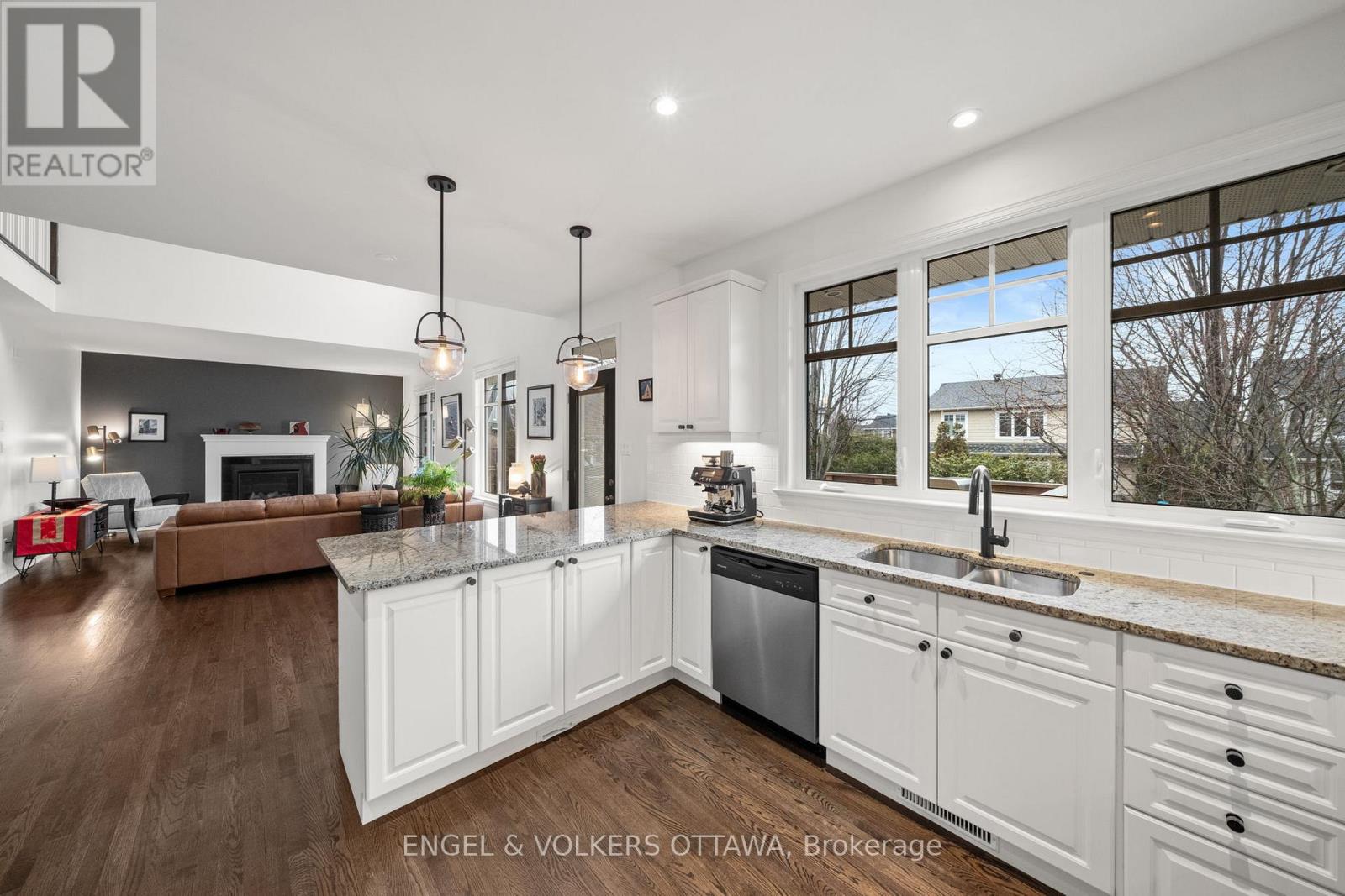 566 Erinwoods Circle, Ottawa, Ontario  K2J 5M8 - Photo 12 - X13015132