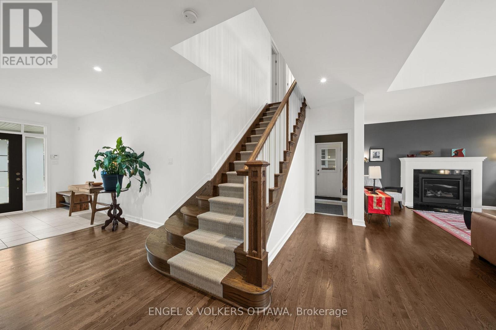 566 Erinwoods Circle, Ottawa, Ontario  K2J 5M8 - Photo 19 - X13015132