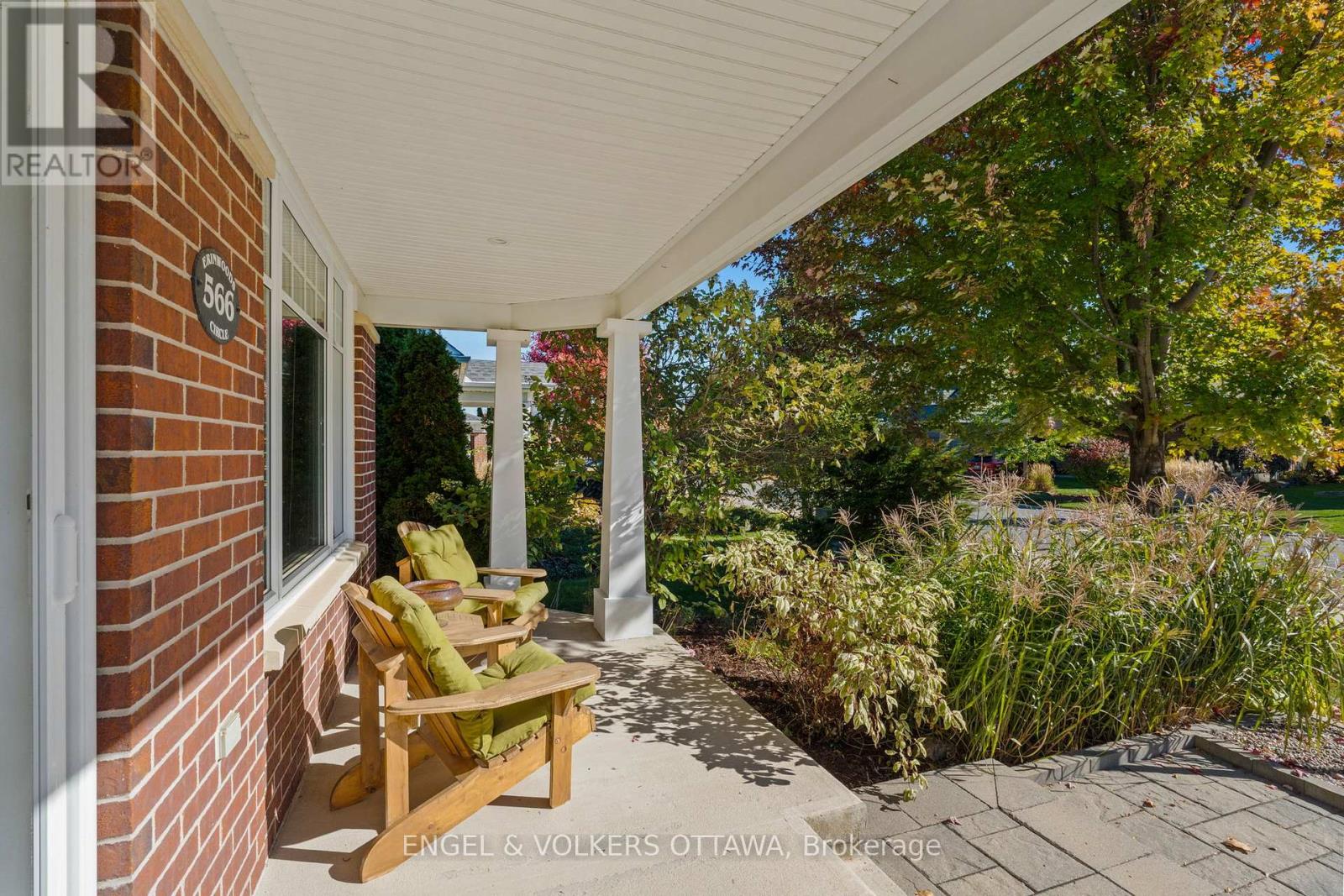 566 Erinwoods Circle, Ottawa, Ontario  K2J 5M8 - Photo 2 - X13015132