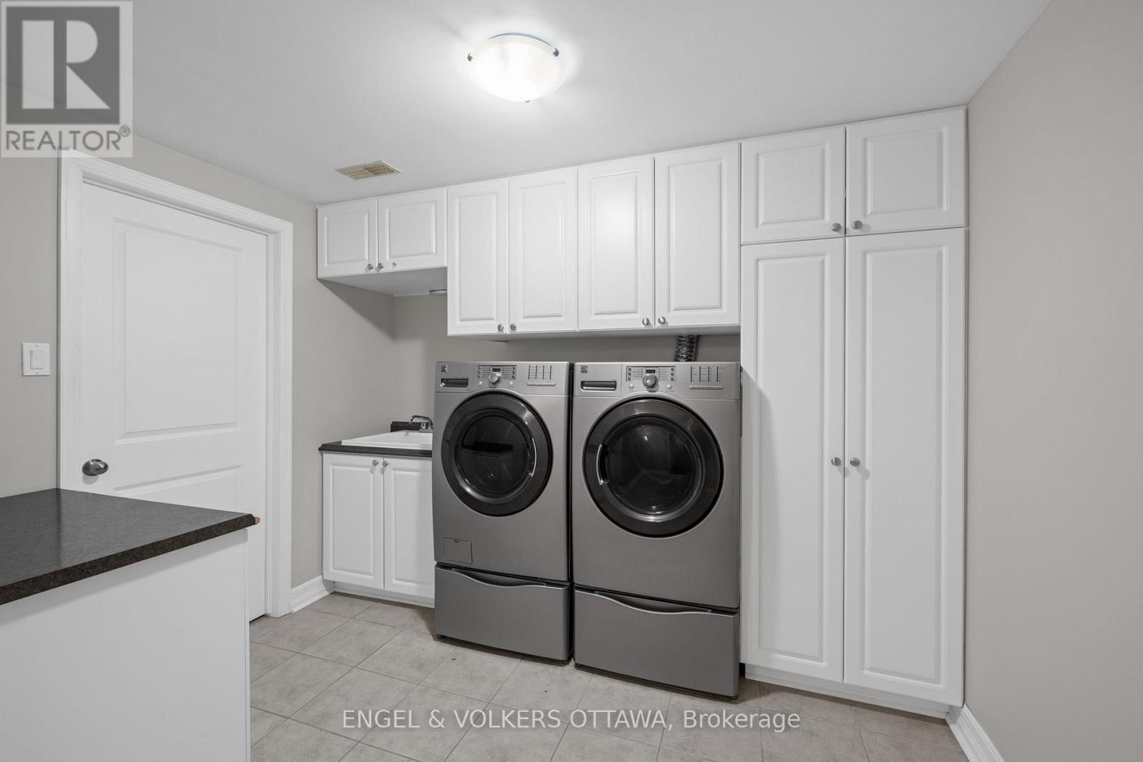 566 Erinwoods Circle, Ottawa, Ontario  K2J 5M8 - Photo 35 - X13015132