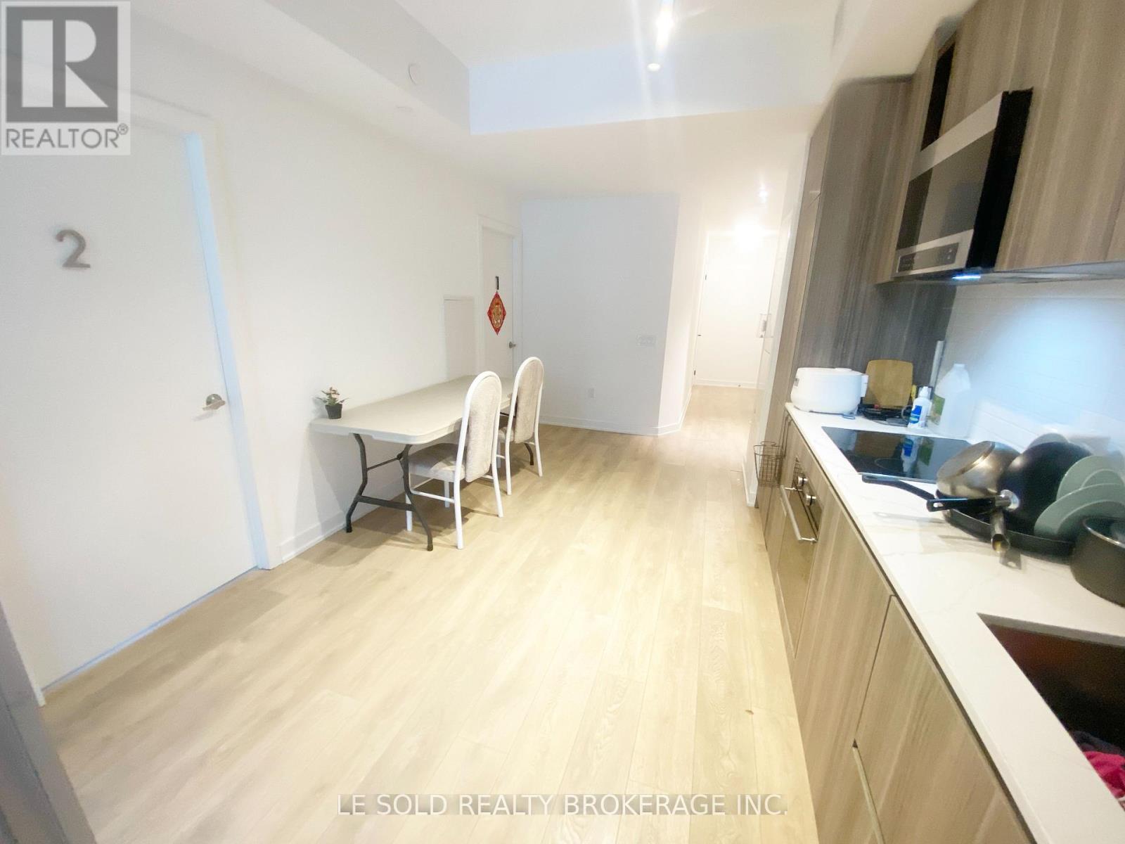 704 Room#4 - 127 Broadway Avenue, Toronto, Ontario  M4P 1V4 - Photo 16 - C13015070